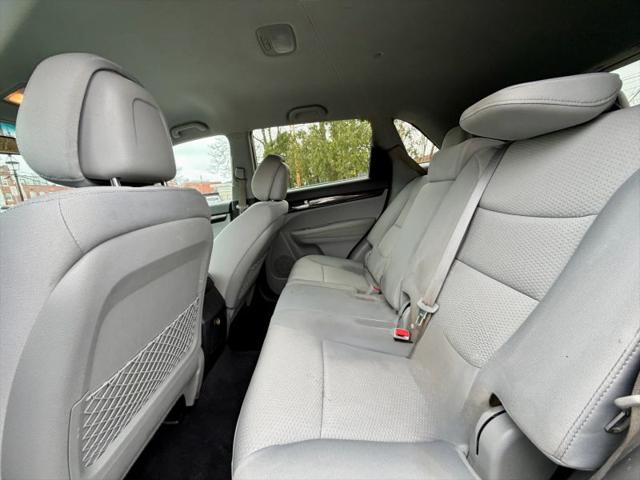 2013 Kia Sorento LX V6