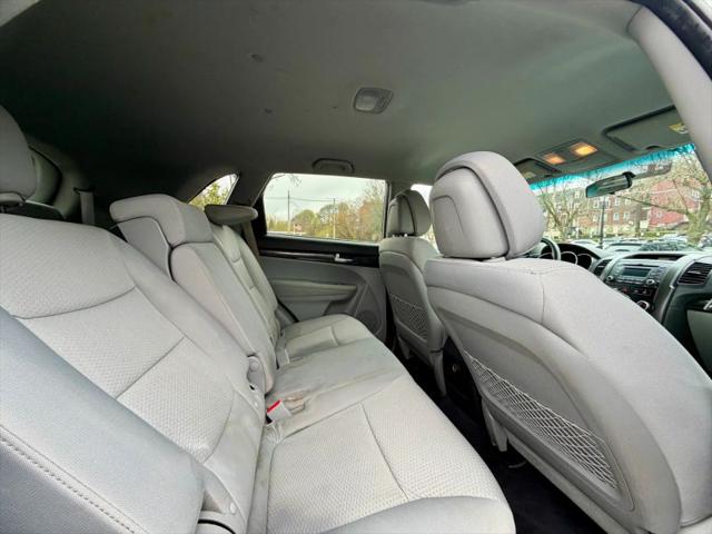 2013 Kia Sorento LX V6