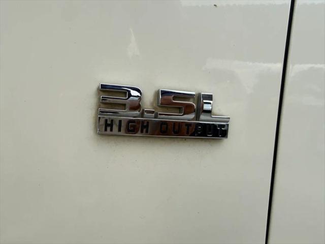 2008 Dodge Charger Base