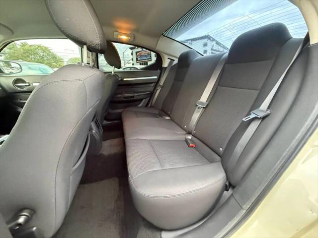 2008 Dodge Charger Base