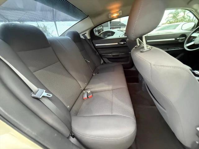 2008 Dodge Charger Base