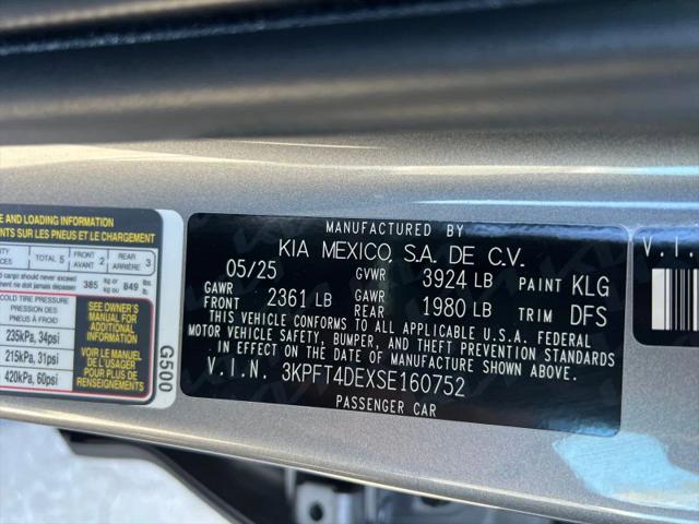 2025 Kia K4 LXS