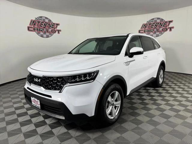 2023 Kia Sorento LX