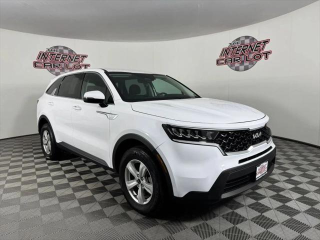 2023 Kia Sorento LX