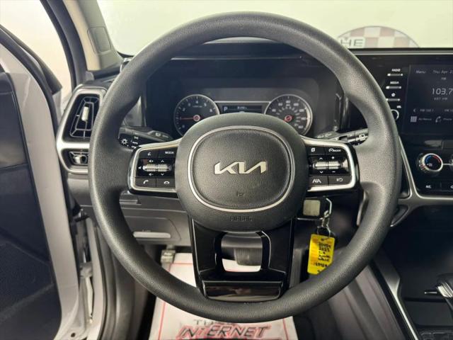 2023 Kia Sorento LX