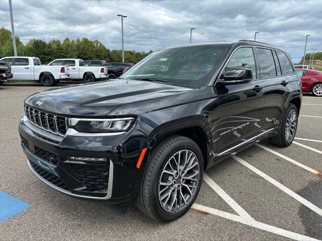 2026 Jeep Grand Cherokee Summit 4x4