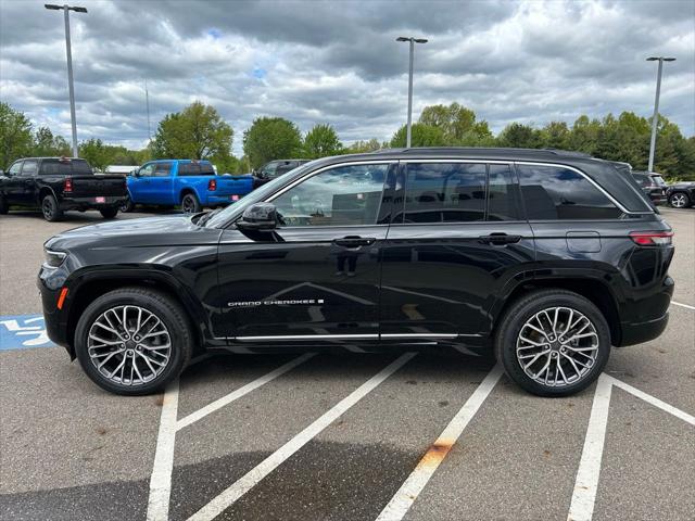 2026 Jeep Grand Cherokee Summit 4x4
