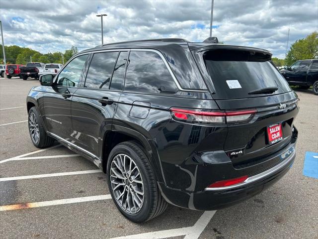 2026 Jeep Grand Cherokee Summit 4x4