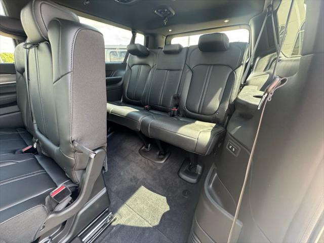2026 Jeep Grand Wagoneer L 4x4