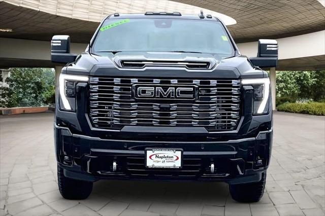 2026 GMC Sierra 2500HD Crew Cab, Standard Bed, Denali Ultimate, 4WD