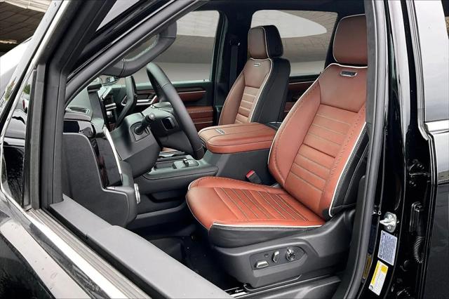 2026 GMC Sierra 2500HD Crew Cab, Standard Bed, Denali Ultimate, 4WD