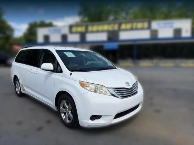 2013 Toyota Sienna LE V6 8 Passenger for sale in Austell, GA