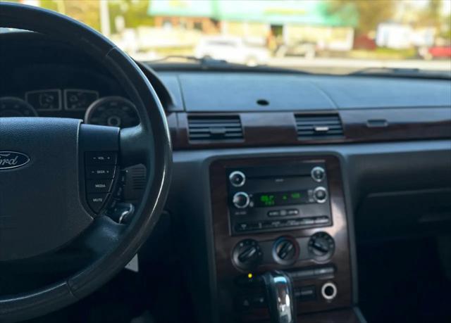2008 Ford Taurus SEL