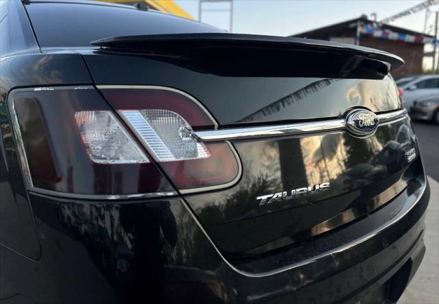 2011 Ford Taurus SHO