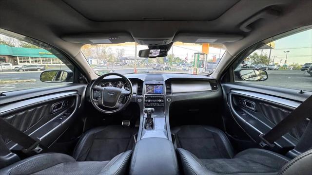 2011 Ford Taurus SHO