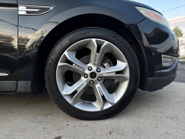 2011 Ford Taurus SHO
