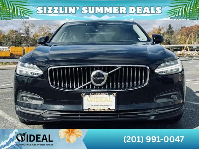 2023 Volvo S90 B6 Plus