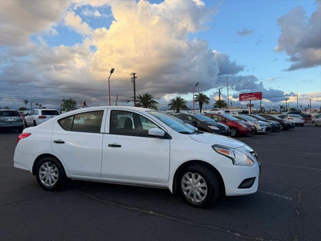 2016 Nissan Versa 1.6 S