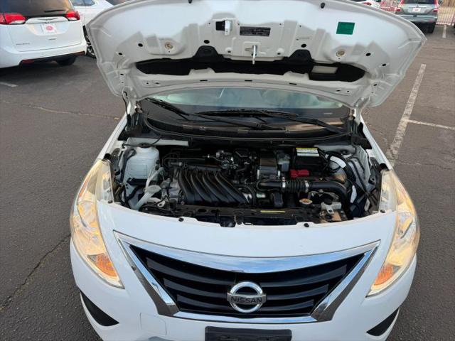 2016 Nissan Versa 1.6 S