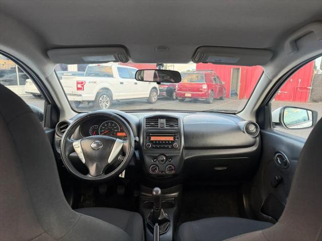 2016 Nissan Versa 1.6 S