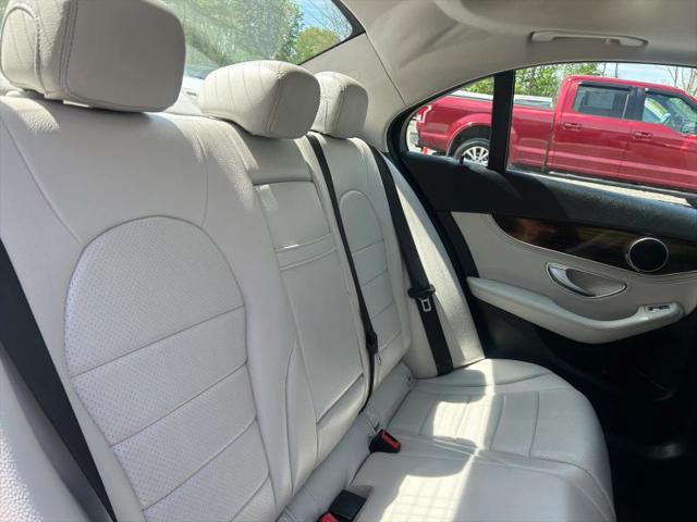 2016 Mercedes-Benz C-CLASS C 300 4MATIC