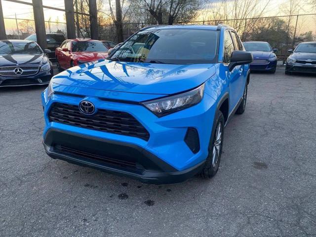 2020 Toyota RAV4 LE