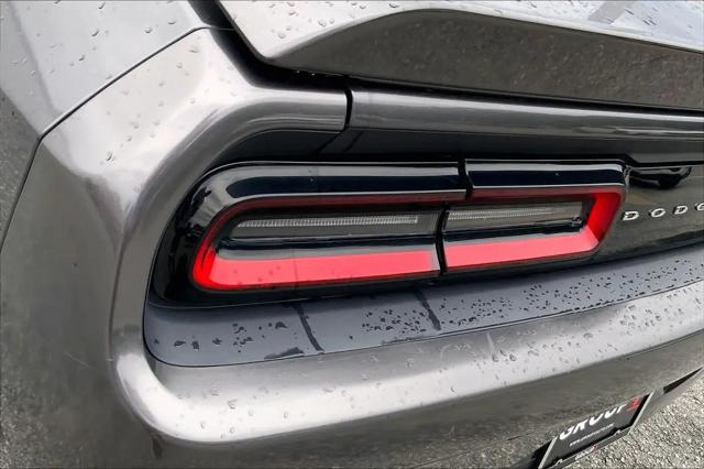 2018 Dodge Challenger SXT Plus