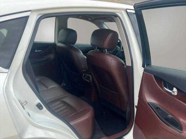 2016 INFINITI QX50 Base