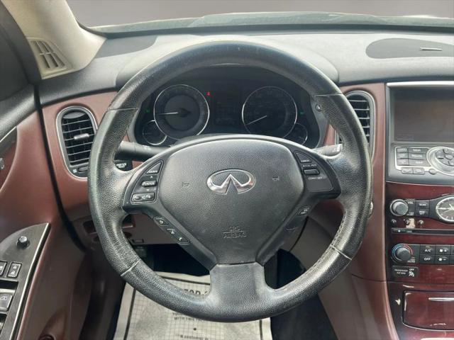 2016 INFINITI QX50 Base