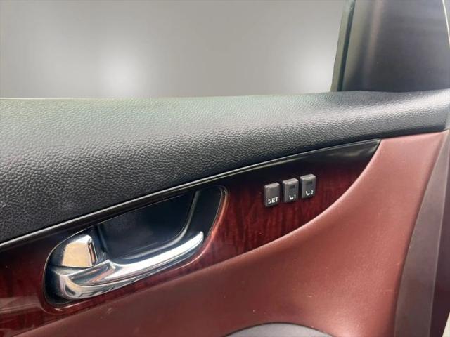 2016 INFINITI QX50 Base