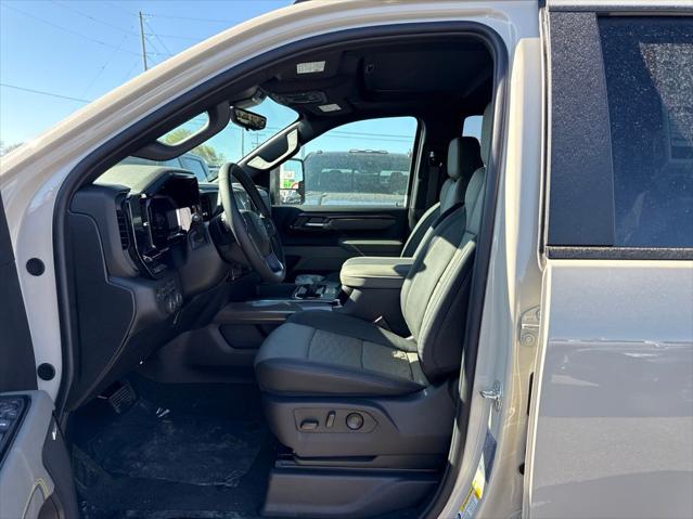 2026 Chevrolet Silverado 2500HD Crew Cab, Standard Bed, XR2, 4WD