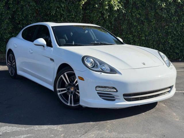 2013 Porsche Panamera Base