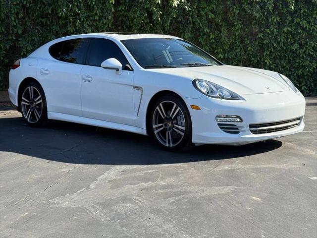 2013 Porsche Panamera Base