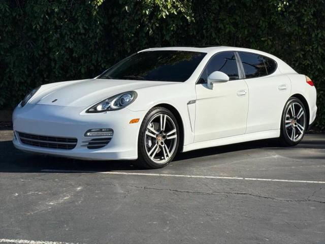 2013 Porsche Panamera Base