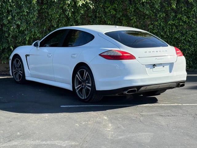 2013 Porsche Panamera Base
