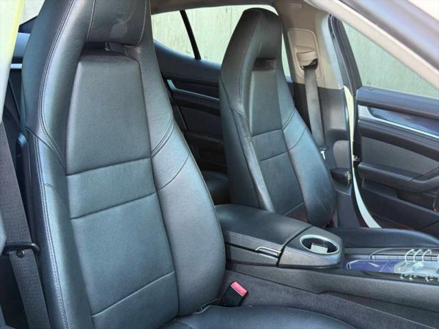 2013 Porsche Panamera Base