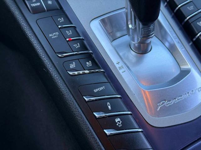2013 Porsche Panamera Base