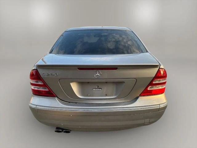 2007 Mercedes-Benz C 230 Sport