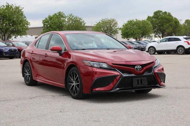 2021 Toyota Camry SE AWD