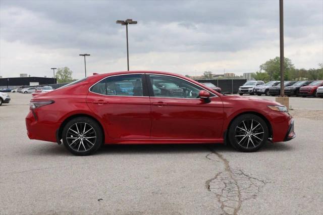 2021 Toyota Camry SE AWD