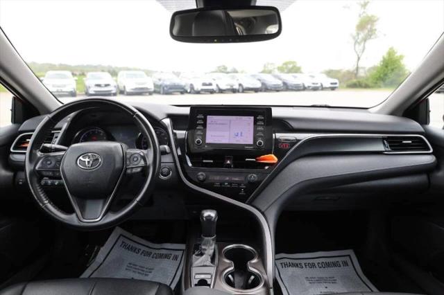 2021 Toyota Camry SE AWD