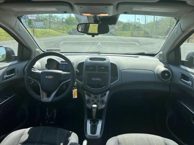 2015 Chevrolet Sonic LT Auto