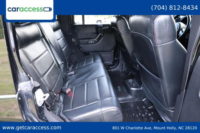 2012 Jeep Wrangler Unlimited Sahara