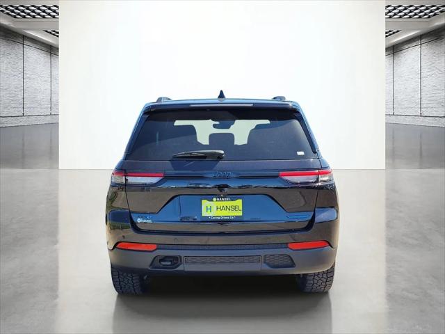 2023 Jeep Grand Cherokee Trailhawk