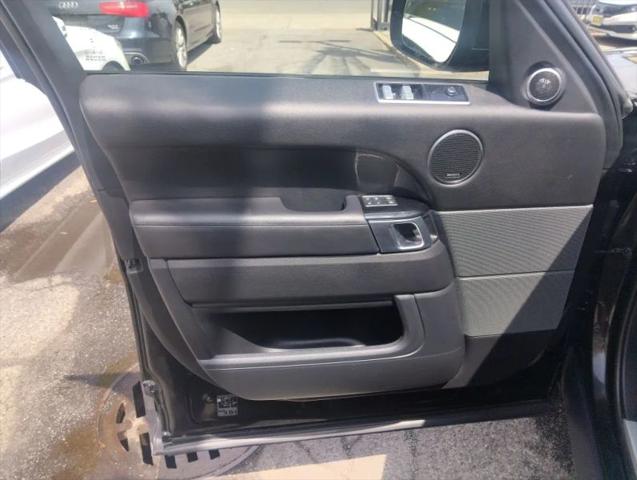 2022 Land Rover Range Rover Sport HSE Silver Edition MHEV