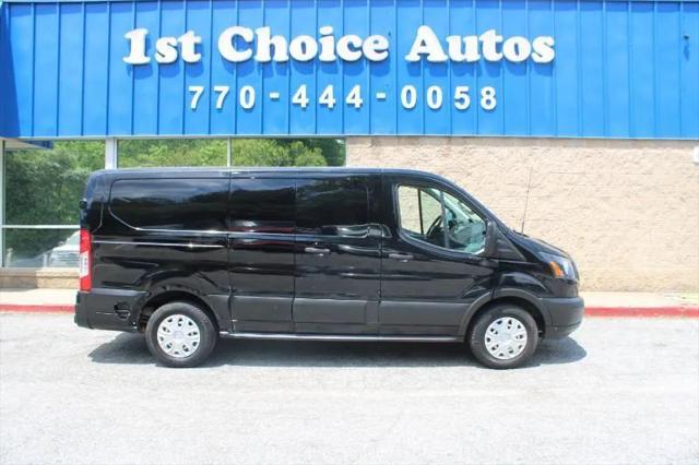 2019 Ford Transit w/60/40 Side Door w/RWB