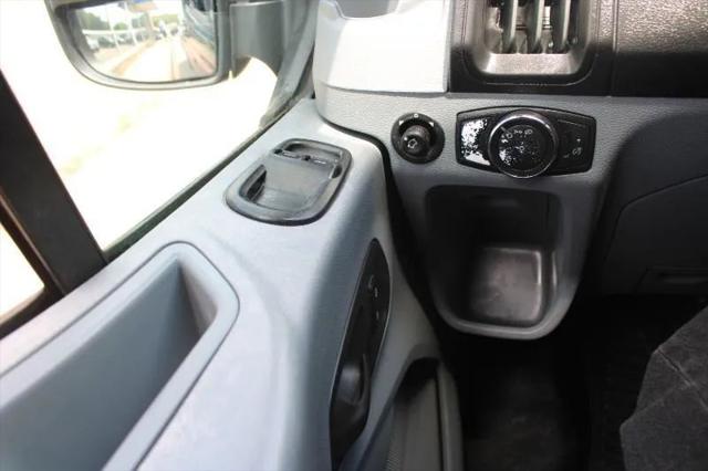 2019 Ford Transit w/60/40 Side Door w/RWB