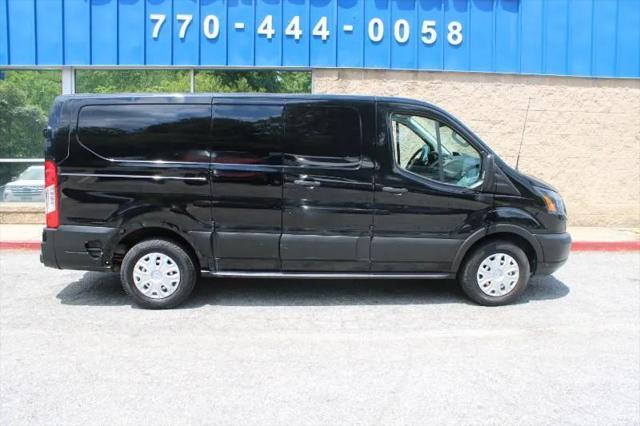 2019 Ford Transit w/60/40 Side Door w/RWB