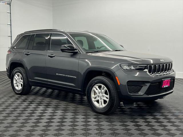 2025 Jeep Grand Cherokee Laredo 4x4
