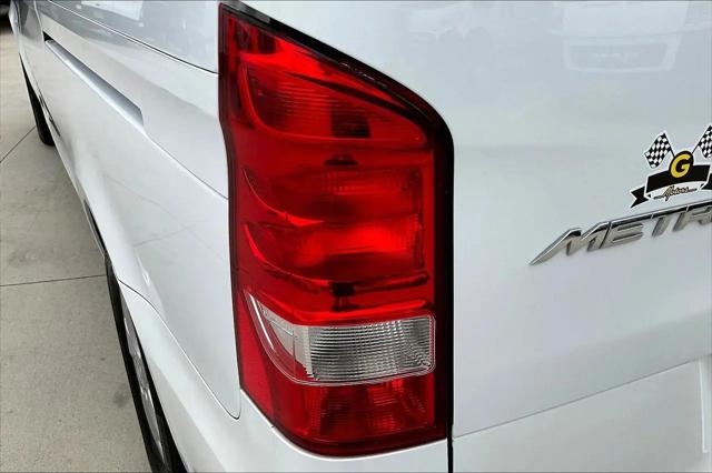 2016 Mercedes-Benz Metris Standard